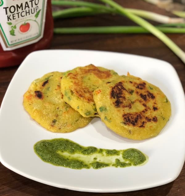 Mini Mixed Vegetable Rawa/Semolina/Suji Pancake